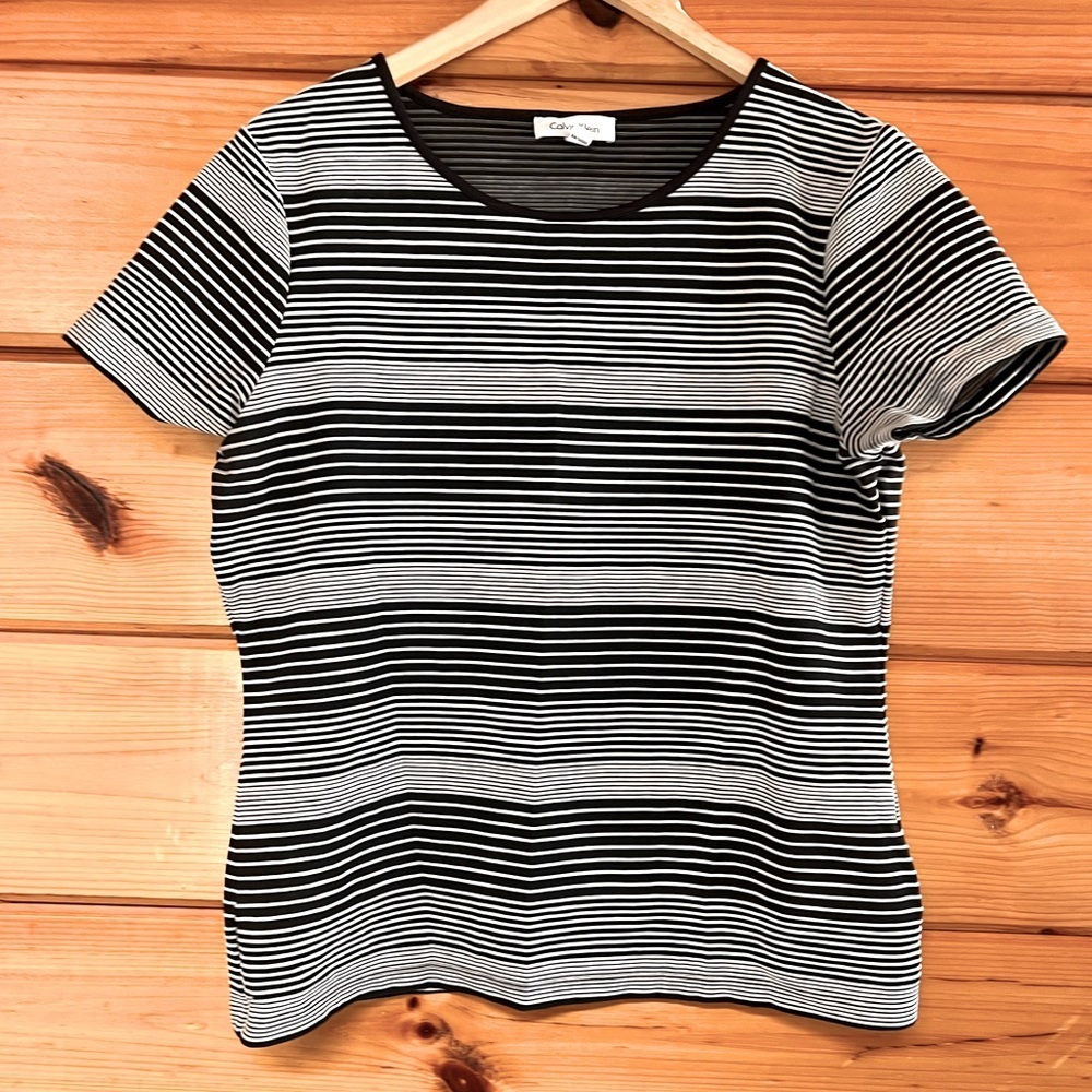 Calvin Klein Large Short Sleeve Striped Black White Textured Women’s Top